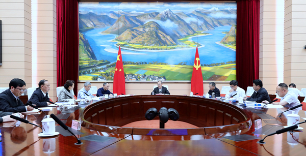 常务会.jpg