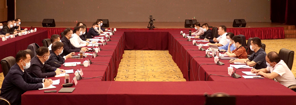 瑞丽调研.jpg 瑞丽调研.jpg