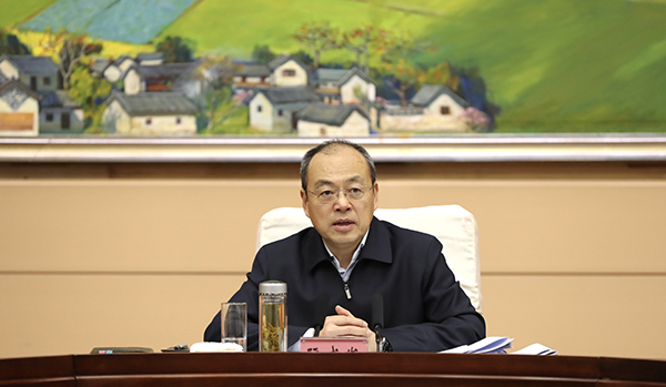 党组会单人600.jpg