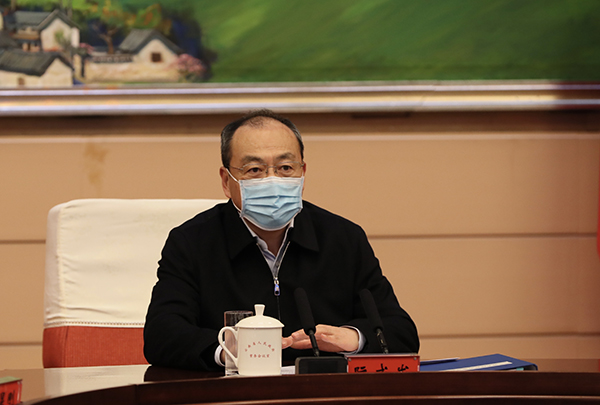 常务会2 600.jpg