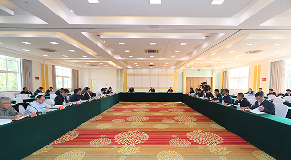 阮成发600.jpg 阮成发600.jpg